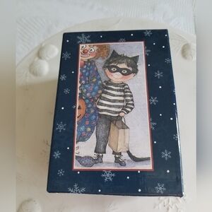 Lang and Wise 1998  Ceramic Ornament   Masked Cat